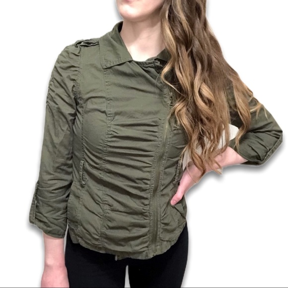 See new listing. - Picture 6 of 10